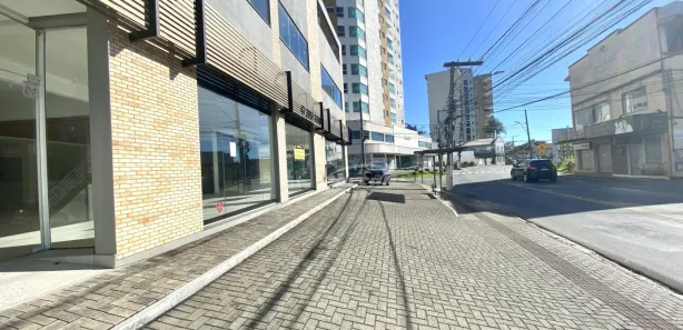 Conjunto Comercial / Sala para alugar, 30m² no Velha, Blumenau