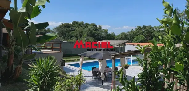Fazenda / Sítio / Chácara com 4 Quartos à venda, 370m² no Padre Marcelo, Caçapava