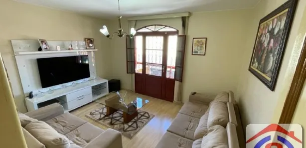 Sobrado com 4 Quartos à venda, 300m² no Guará II, Brasília