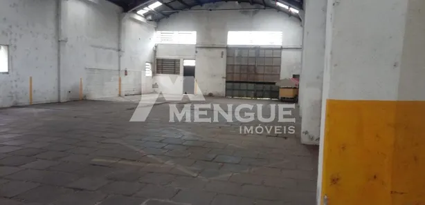 Galpão / Depósito / Armazém à venda, 1200m² no Vila Ipiranga, Porto Alegre