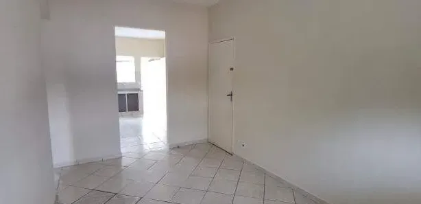 Apartamento com 2 Quartos para alugar, 60m² no Vila Comendador Rodrigues Alves, Guaratinguetá