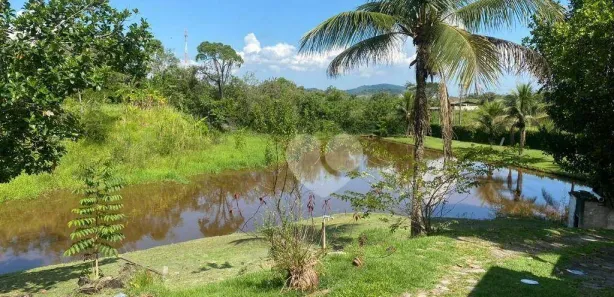 Fazenda / Sítio / Chácara com 7 Quartos à venda, 360000m² no Citrolândia, Guapimirim