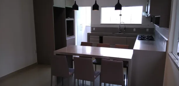 Casa de Condomínio com 3 Quartos para alugar, 200m² no Flamengo, Maricá