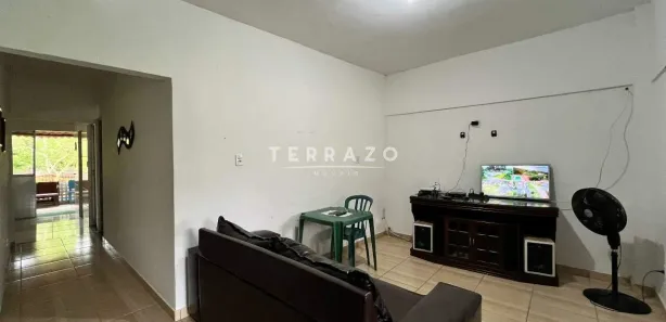 Fazenda / Sítio / Chácara com 5 Quartos à venda, 180m² no Vale das Pedrinhas, Guapimirim