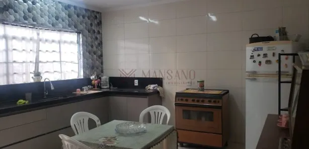 Casa com 3 Quartos à venda, 97m² no Parque União, Bauru