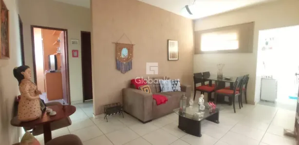 Loja / Salão / Ponto Comercial com 3 Quartos à venda, 200m² no Todos os Santos, Montes Claros
