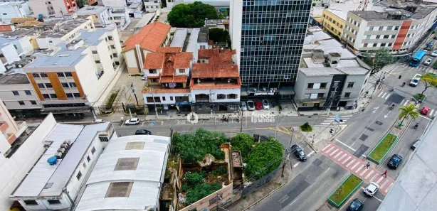 Kitnet com 1 Quarto à venda, 42m² no Centro, Juiz de Fora