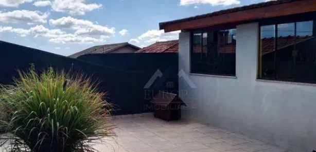 Casa com 3 Quartos à venda, 148m² no Cornélio Procópio, Cornélio Procópio