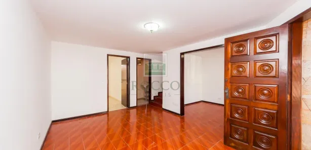 Casa com 3 Quartos para alugar, 111m² no Boa Vista, Curitiba