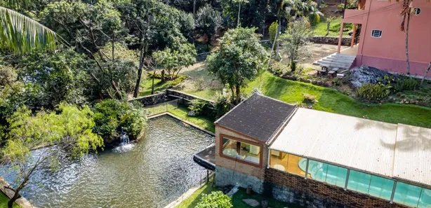 Casa de Condomínio com 4 Quartos à venda, 12640m² no , Caeté