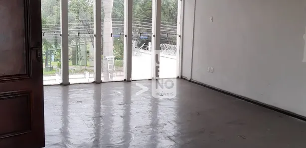 Galpão / Depósito / Armazém à venda, 1700m² no Retiro, Volta Redonda