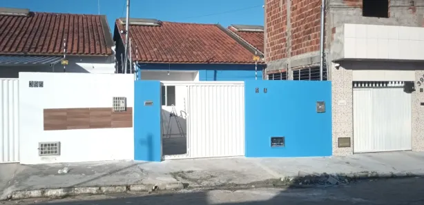 Casa com 2 Quartos para alugar, 61m² no Três Irmãs, Campina Grande