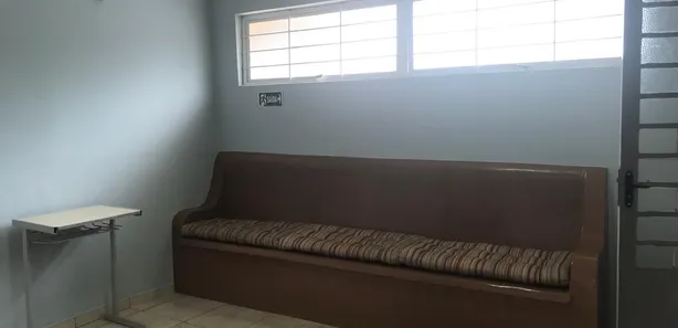 Conjunto Comercial / Sala com 1 Quarto para alugar, 22m² no Centro, Araras
