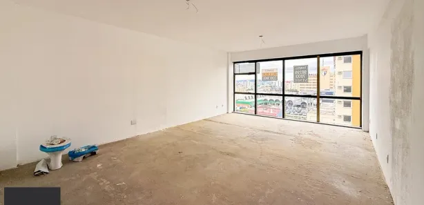 Conjunto Comercial / Sala à venda, 44m² no Centro, Canoas