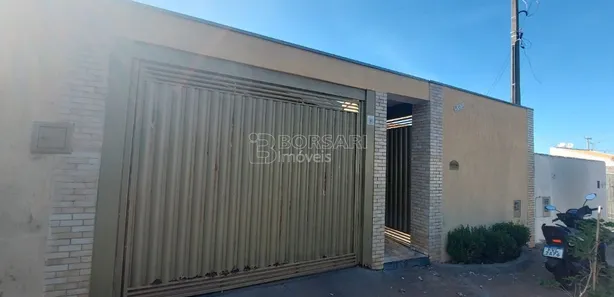 Sobrado com 2 Quartos à venda, 135m² no Jardim Maria Luiza, Araraquara