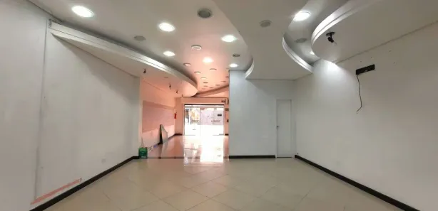Galpão / Depósito / Armazém para alugar, 129m² no Centro, Americana