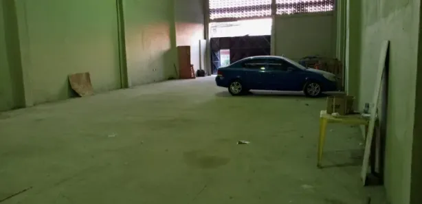 Galpão / Depósito / Armazém para alugar, 300m² no São Bernardo, Belford Roxo