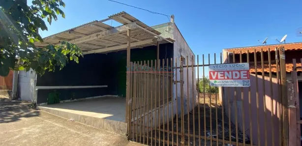 Conjunto Comercial / Sala à venda, 200m² no Jataizinho, Jataizinho