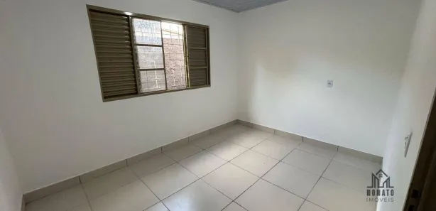 Casa com 4 Quartos para alugar, 122m² no Setor Palmares, Trindade