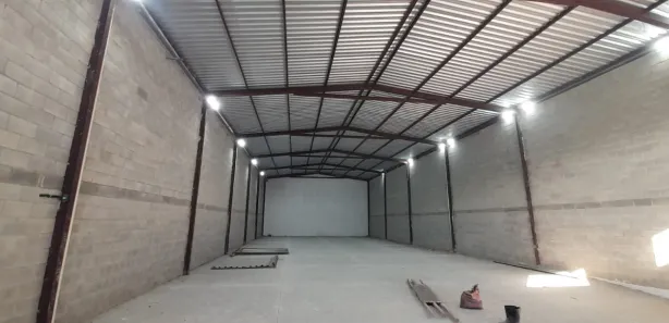 Galpão / Depósito / Armazém para alugar, 410m² no Centro, Maricá