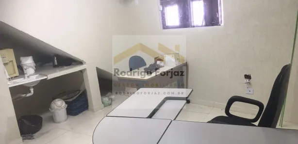 Galpão / Depósito / Armazém para alugar, 900m² no Jardim Califórnia, Barueri