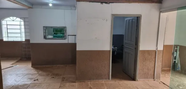 Casa Comercial à venda, 243m² no Jardim Itaú I, Itaperuçu