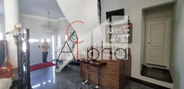Sobrado com 4 Quartos para alugar, 600m² no Alphaville, Santana de Parnaíba