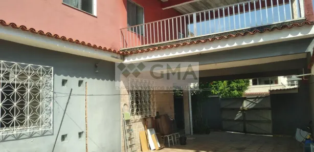 Casa com 6 Quartos à venda, 249m² no Centro, Duque de Caxias