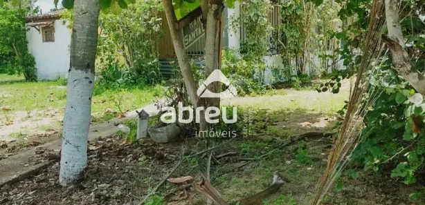 Fazenda / Sítio / Chácara com 2 Quartos à venda, 200m² no , Taipu