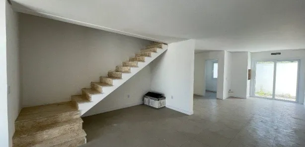 Sobrado com 3 Quartos à venda, 114m² no Igara, Canoas