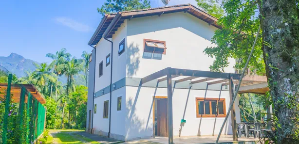 Casa de Condomínio com 3 Quartos à venda, 220m² no , Resende