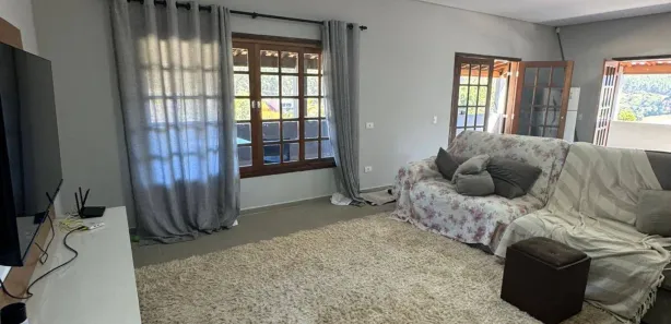 Fazenda / Sítio / Chácara com 5 Quartos para alugar, 3538m² no Araras dos Cardoso, Bragança Paulista