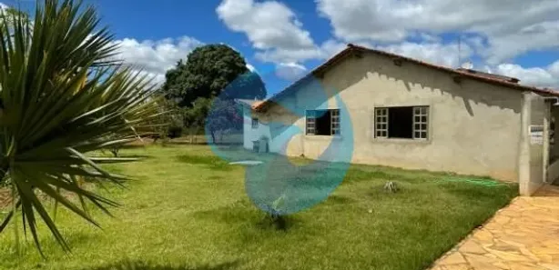 Fazenda / Sítio / Chácara com 3 Quartos à venda, 240m² no , Araçoiaba da Serra