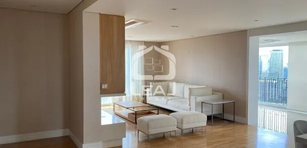 Apartamento com 2 Quartos para alugar, 236m² no Jardim Panorama, São Paulo