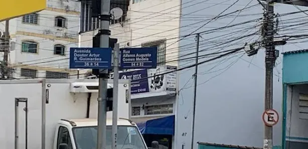 Casa com 2 Quartos à venda, 131m² no Jardim América, Pouso Alegre