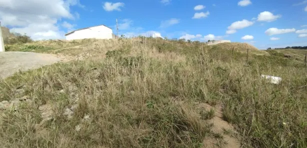 Terreno / Lote / Condomínio à venda, 382m² no Vinhateiro, São Pedro da Aldeia