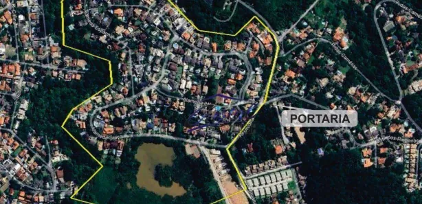 Casa de Condomínio com 5 Quartos à venda, 375m² no Residencial Euroville, Carapicuíba