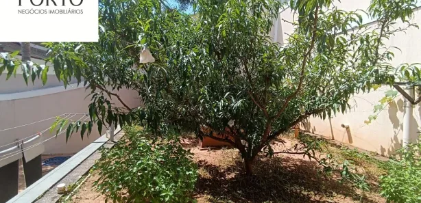 Sobrado com 6 Quartos para alugar, 400m² no Villaggio Capríccio, Louveira