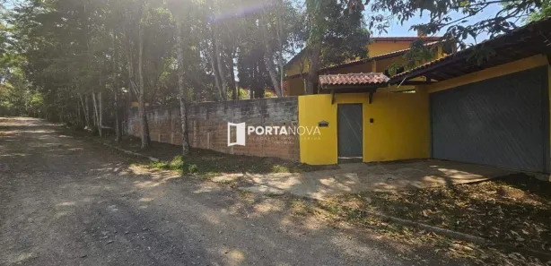 Fazenda / Sítio / Chácara com 3 Quartos para alugar, 341m² no Chácaras Ana Lúcia, Embu das Artes