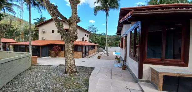 Casa de Condomínio com 4 Quartos à venda, 300m² no Caneca Fina, Guapimirim