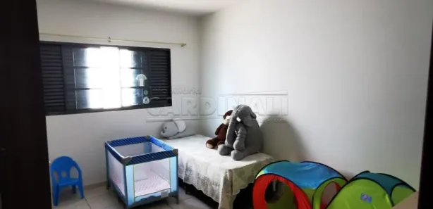 Casa com 2 Quartos à venda, 132m² no Jardim Maria Luiza, Araraquara