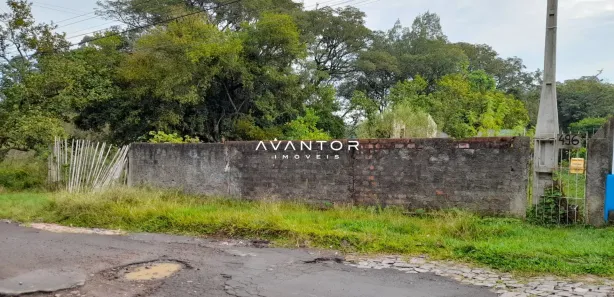 Terreno / Lote / Condomínio à venda, 708m² no Chácara das Flores, Santa Maria