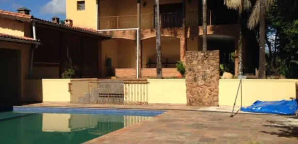 Fazenda / Sítio / Chácara com 6 Quartos para alugar, 809m² no FAZENDA QUINTAS DE PIRAPORA, Salto de Pirapora