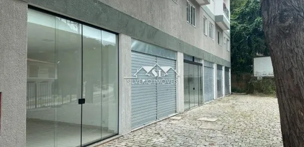Loja / Salão / Ponto Comercial à venda, 45m² no Pedro do Rio, Petrópolis