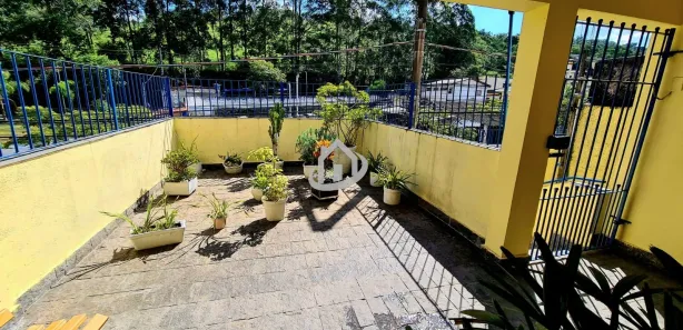 Casa Comercial com 2 Quartos à venda, 179m² no Jardim Sílvia, Embu das Artes
