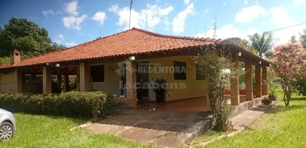 Fazenda / Sítio / Chácara com 3 Quartos para alugar, 150m² no Estância Jóckei Club, São José do Rio Preto