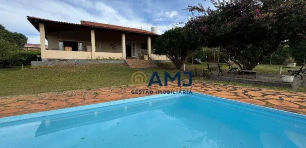 Fazenda / Sítio / Chácara com 2 Quartos para venda ou aluguel, 175m² no Zona Rural Hidrolandia, Hidrolândia