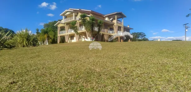 Fazenda / Sítio / Chácara com 9 Quartos à venda, 27065m² no Tietê, Araucária