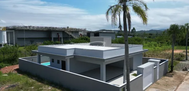 Casa com 3 Quartos para alugar, 200m² no Santo Antônio, Balneário Piçarras