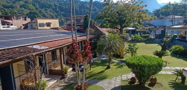 Hotel / Motel / Pousada com 20 Quartos à venda, 860m² no Centro, Guapimirim